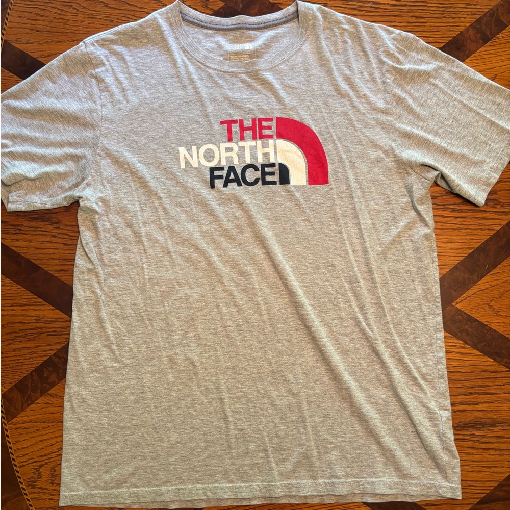 The North Face Gray Short Sleeve Tee
